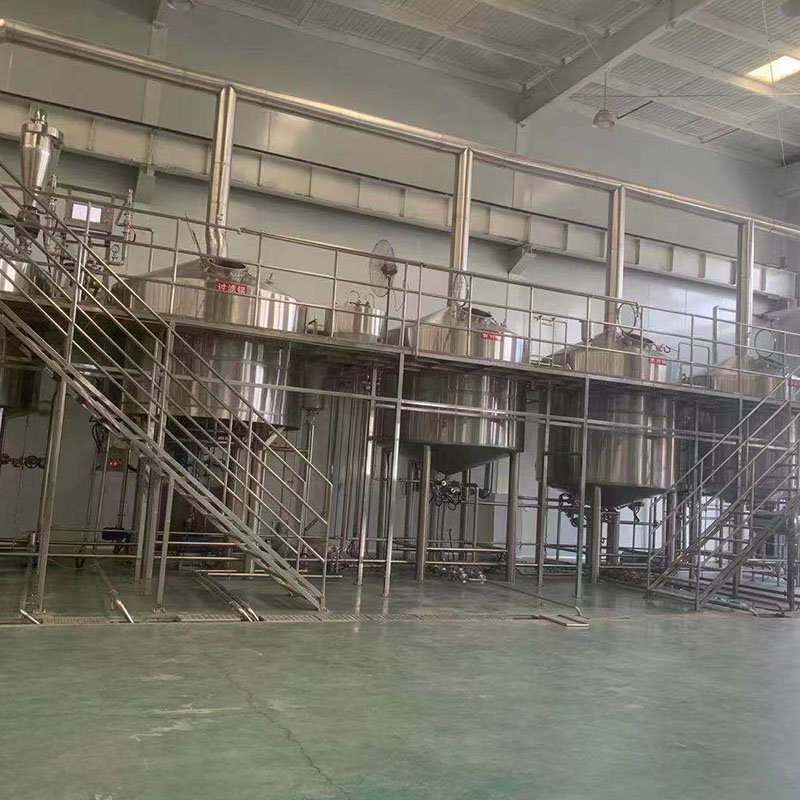 辛集精酿啤酒设备厂—平面布置、设备设计、制造、调试、培训等一条龙服务_COPY